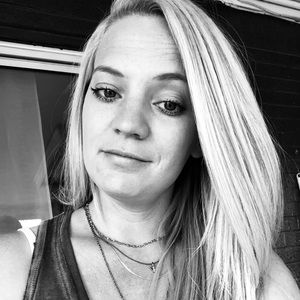 Meet your Posher, Kendra